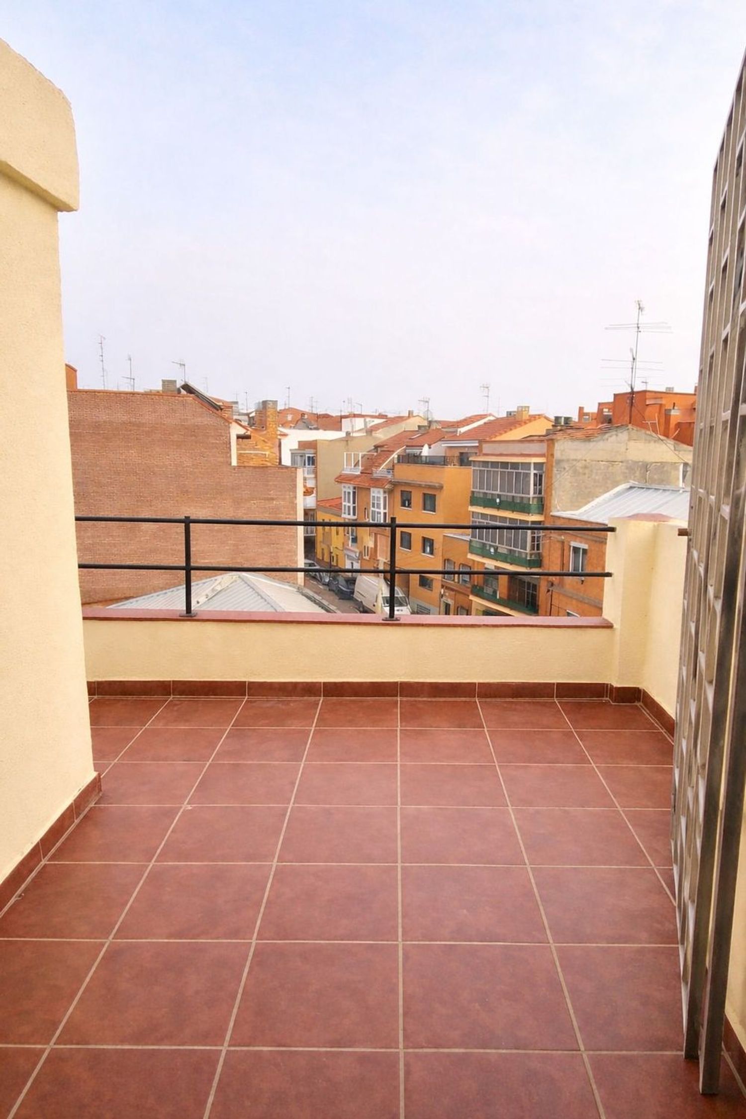 Ático en Barrio Numancia - Foto 6