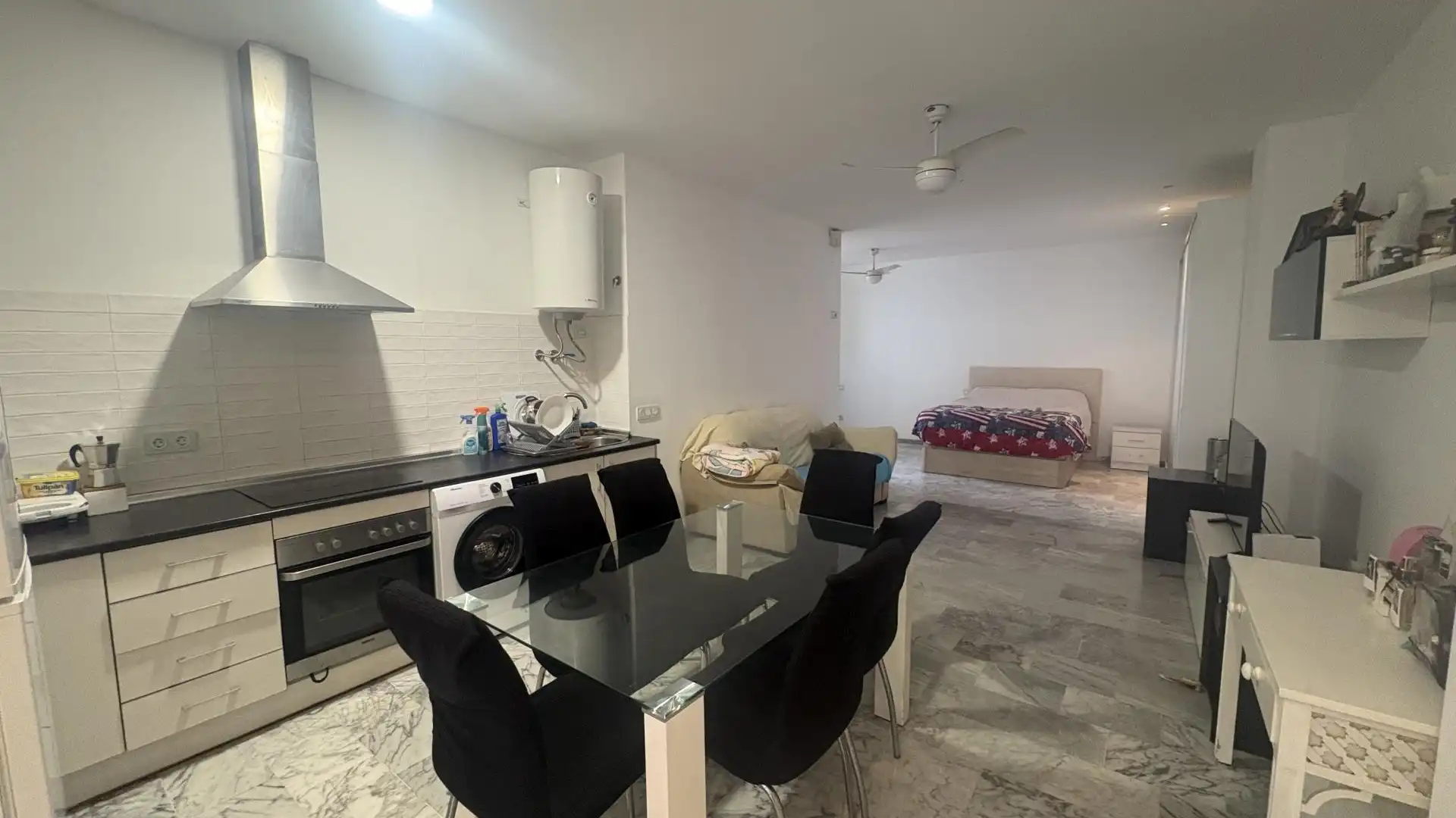 Piso en  Calle Moreno Torroba 3 - Foto 3