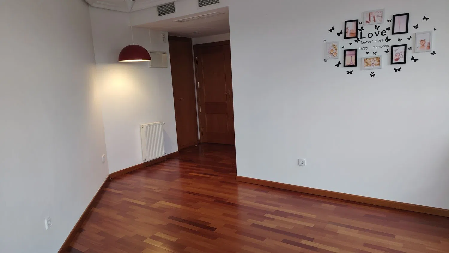 Piso en calle María Tudor, 12 - Foto 2