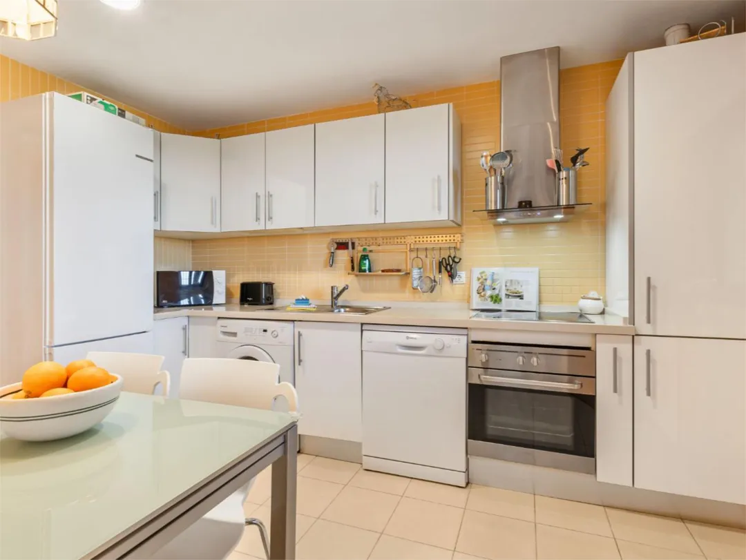 Casa adosada en  Calle Teodosio 12 - Foto 18