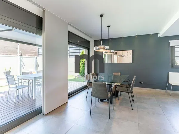 Casa o chalet independiente en Calle de Maria Aurèlia Capmany - Foto 12
