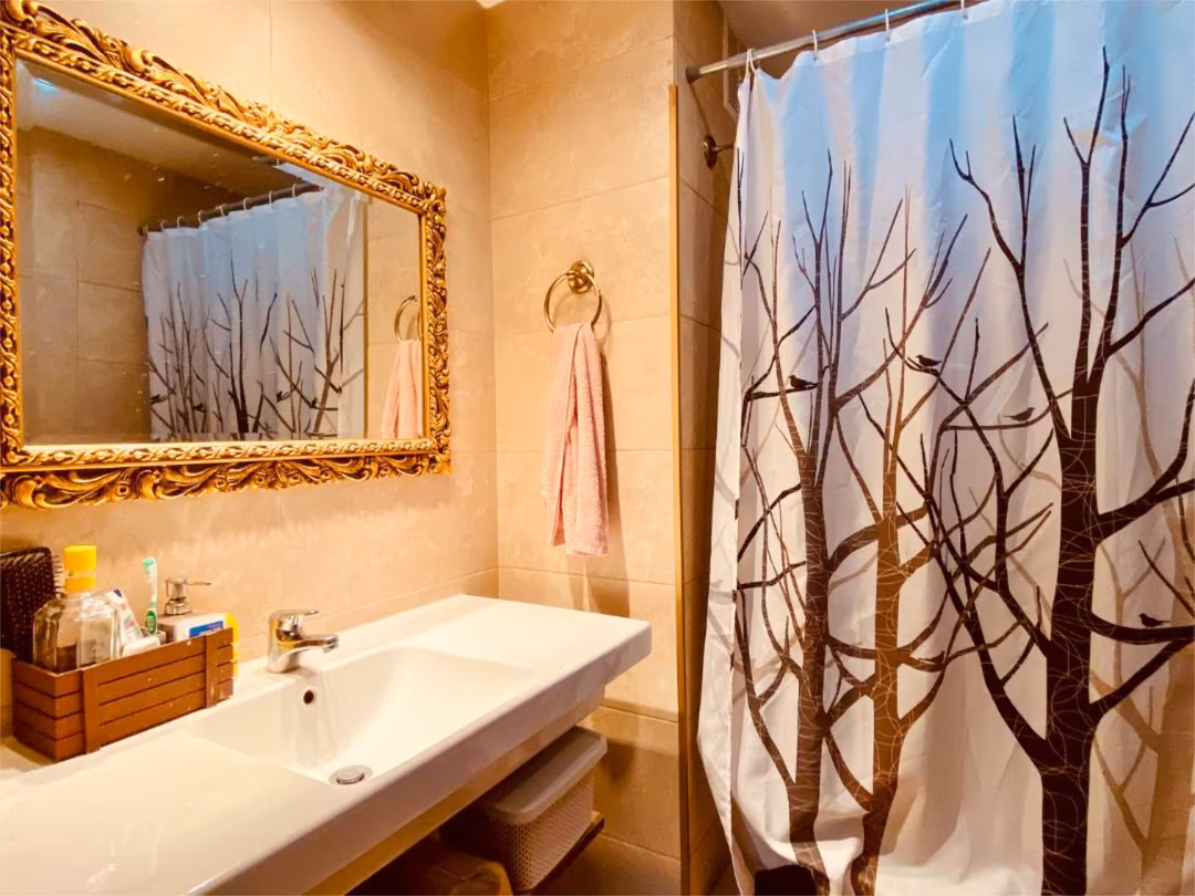 Piso en  Calle Leonor González 25 - Foto 8