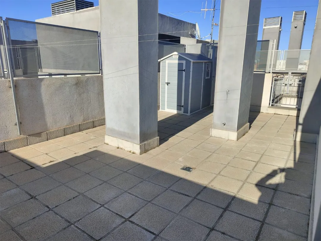 Piso en  Carrer Diego Fuentes Serrano 44 - Foto 4