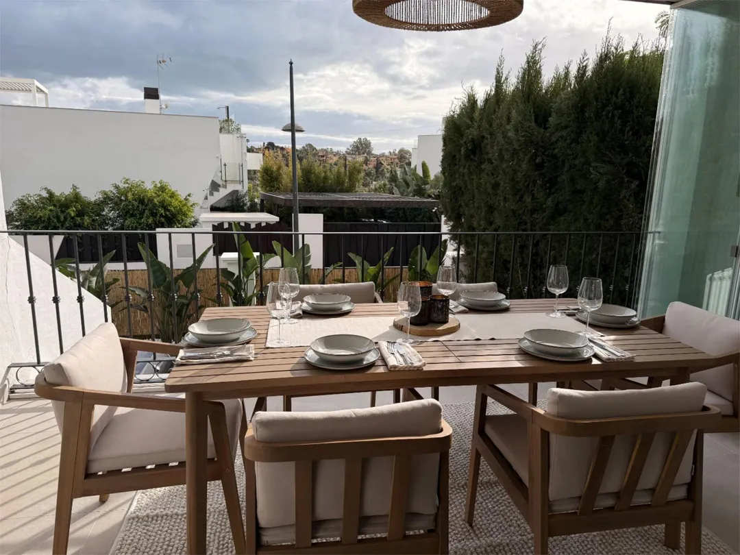 Casa adosada en  Calle del Priorato 15 - Foto 2