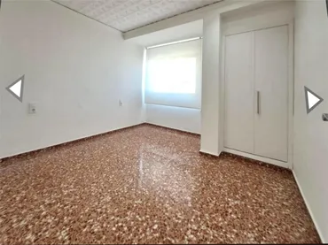 Piso en  Camí Real 4 - Foto 3