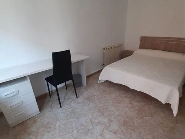 Piso en calle León Felipe, 16 - Foto 1