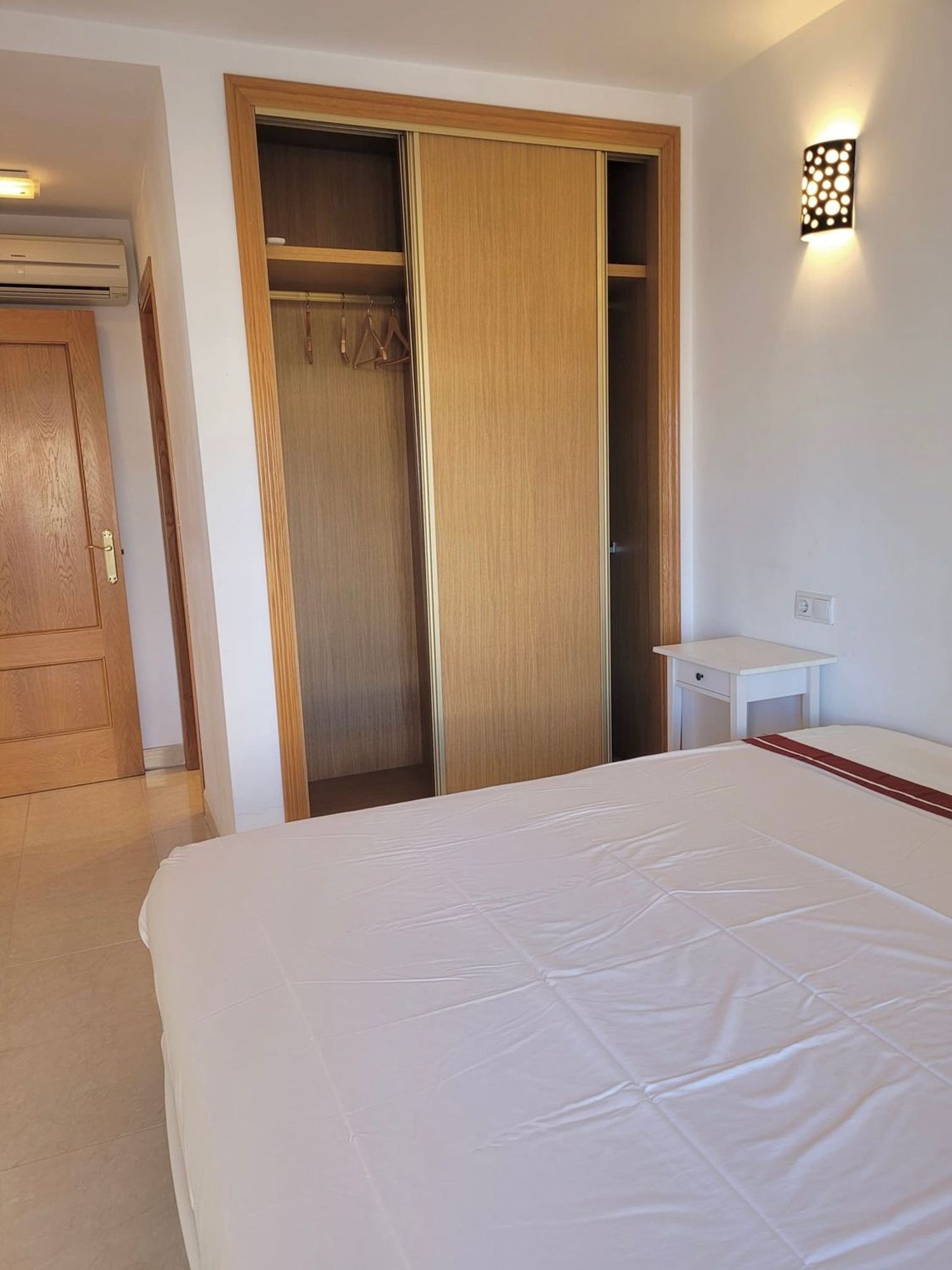 Piso en calle Llacuna de Sanabria, 5 - Foto 9