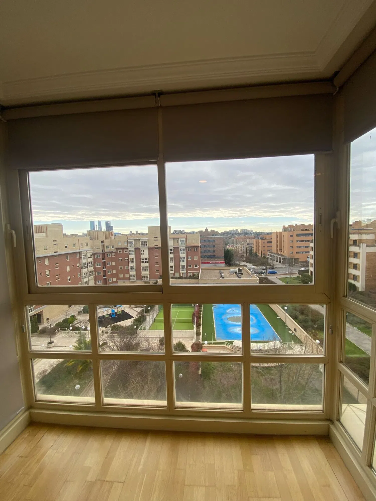 Piso en calle Monasterio de Montesclaros, 9 - Foto 4