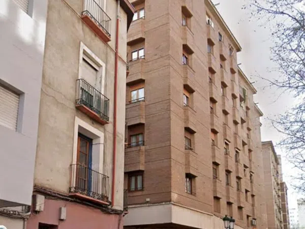 Piso en Calle de Santiago Ramón y Cajal, 35, Plaza de Toros - Foto 1