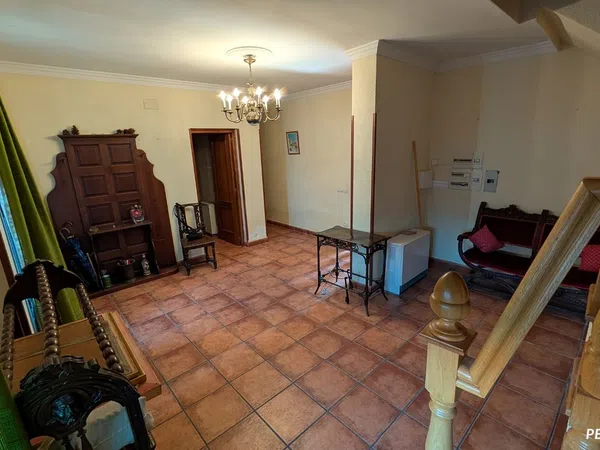 Chalet adosado en Calle Villacisneros s/n - Foto 3