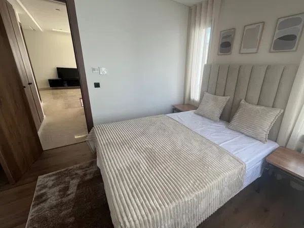 Piso en calle de Embajadores, 8