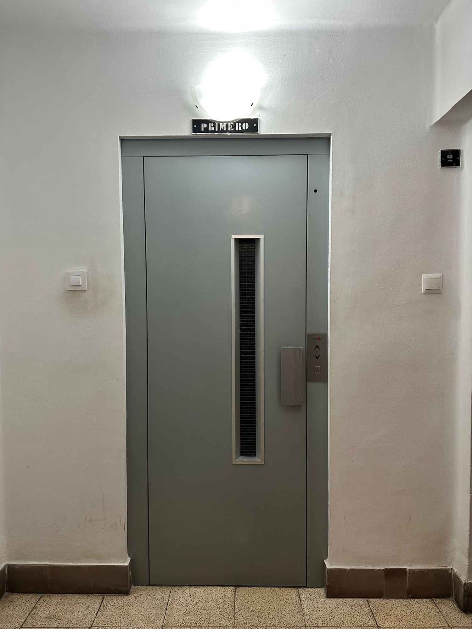 Piso en calle Navarro Cabanes, 43 - Foto 5