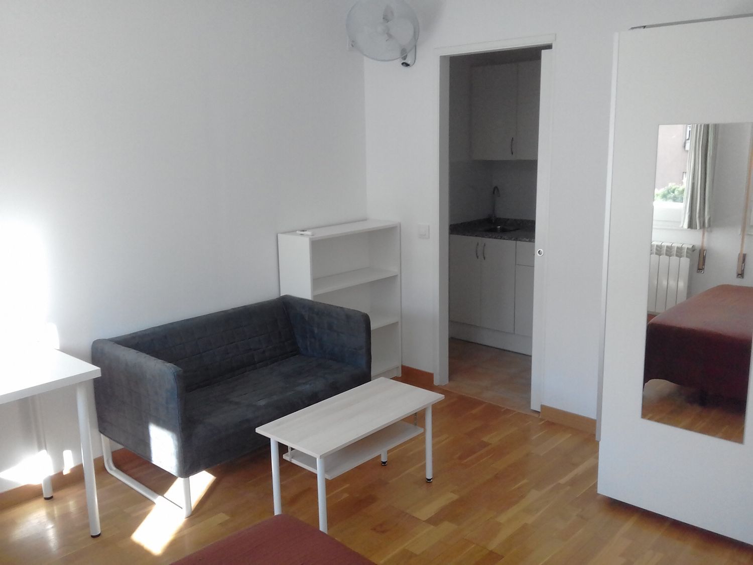 Estudio en calle de la Mare de Déu del Coll, 61 - Foto 2