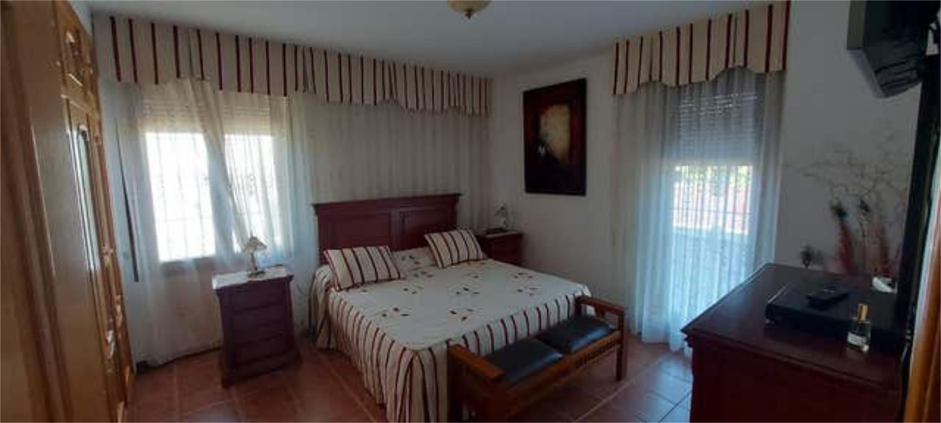 Casa adosada en Alcolea - Foto 6