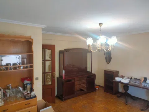 Piso en calle de Astorga, 18