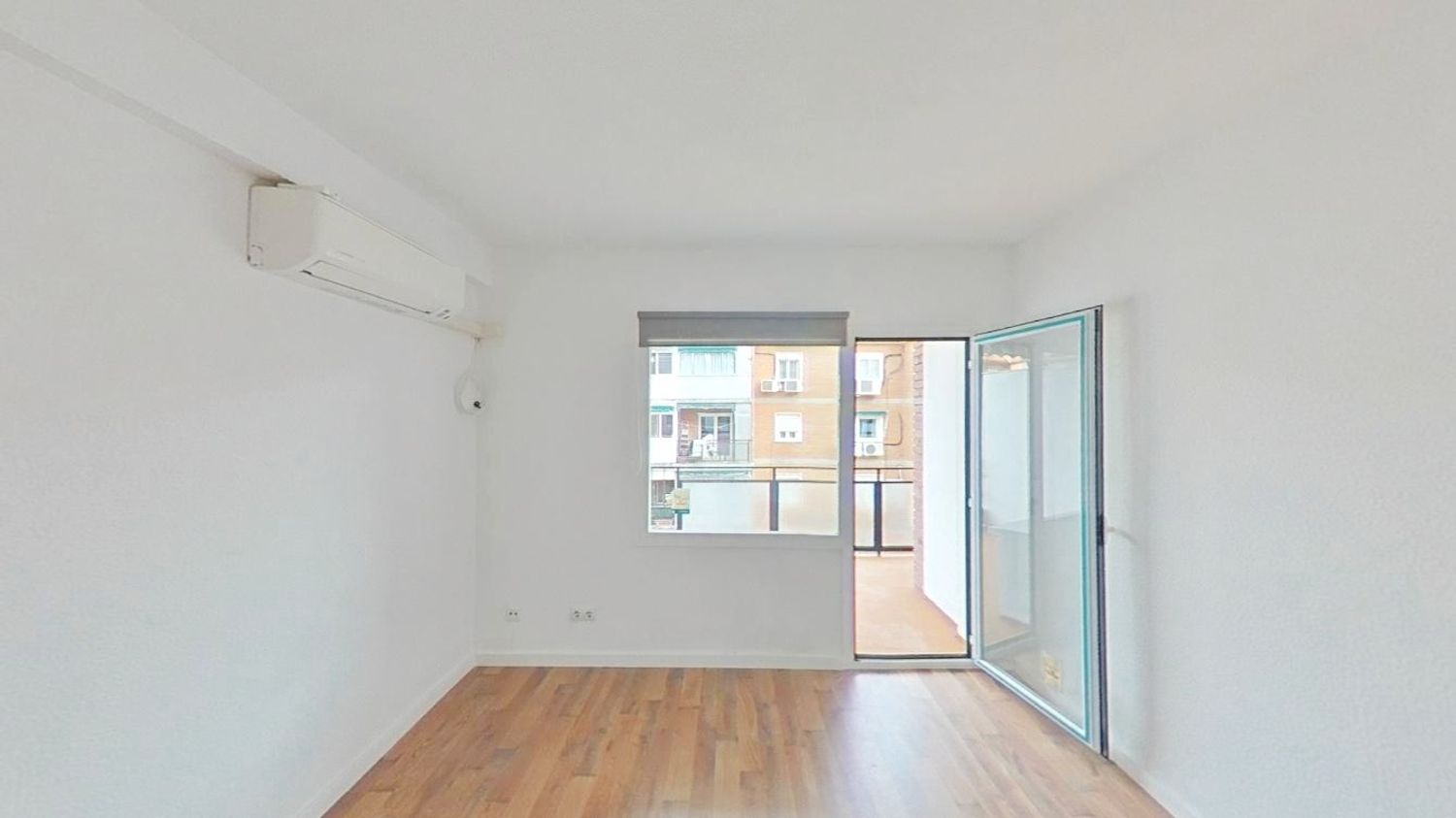 Piso en Reyes Católicos - Foto 9