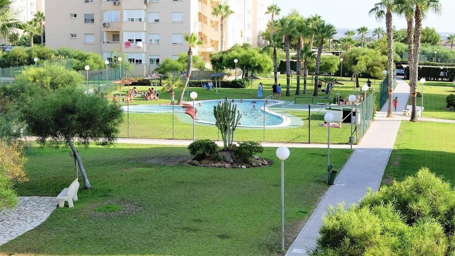 Piso en Calle Músico Agustín Bertomeu, El Palmeral-Urbanova-Tabarca - Foto 12