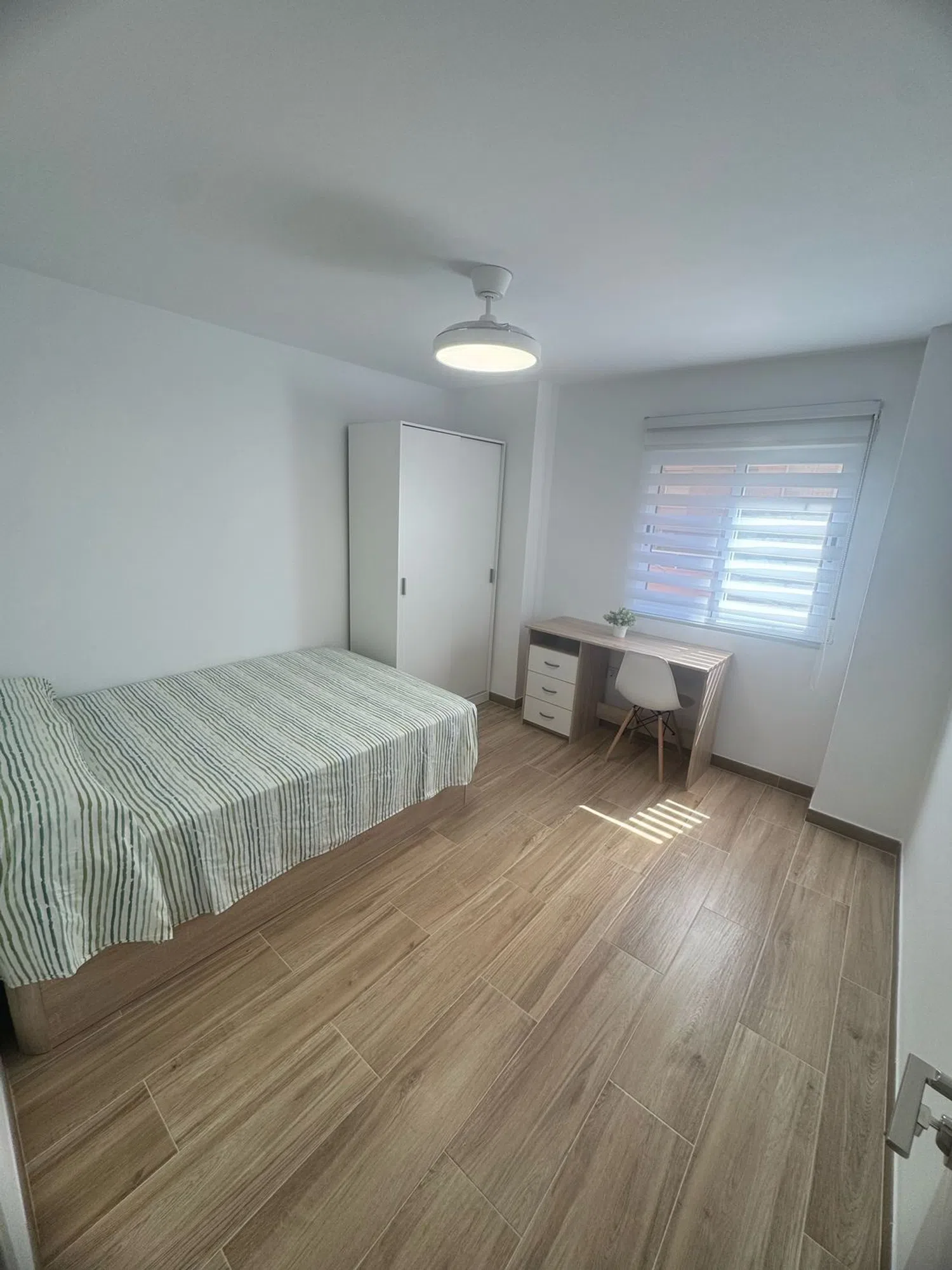 Piso en calle Garbinet, 75 - Foto 3