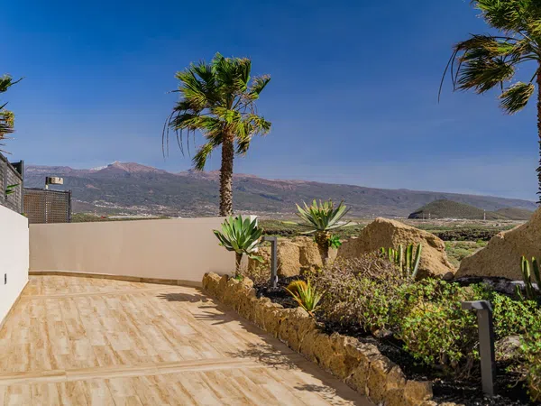 Piso en calle Mar Cantábrico, 40 - Foto 2