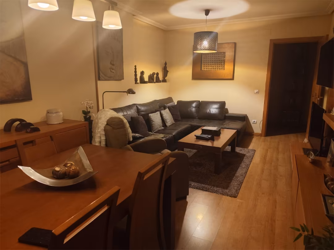 Piso en  Calle de Melchor Fernández Almagro 29