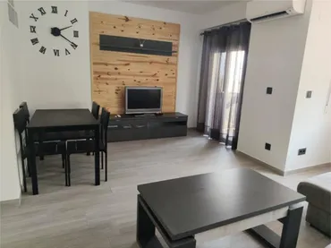Piso en Belen y San Roque - Foto 1