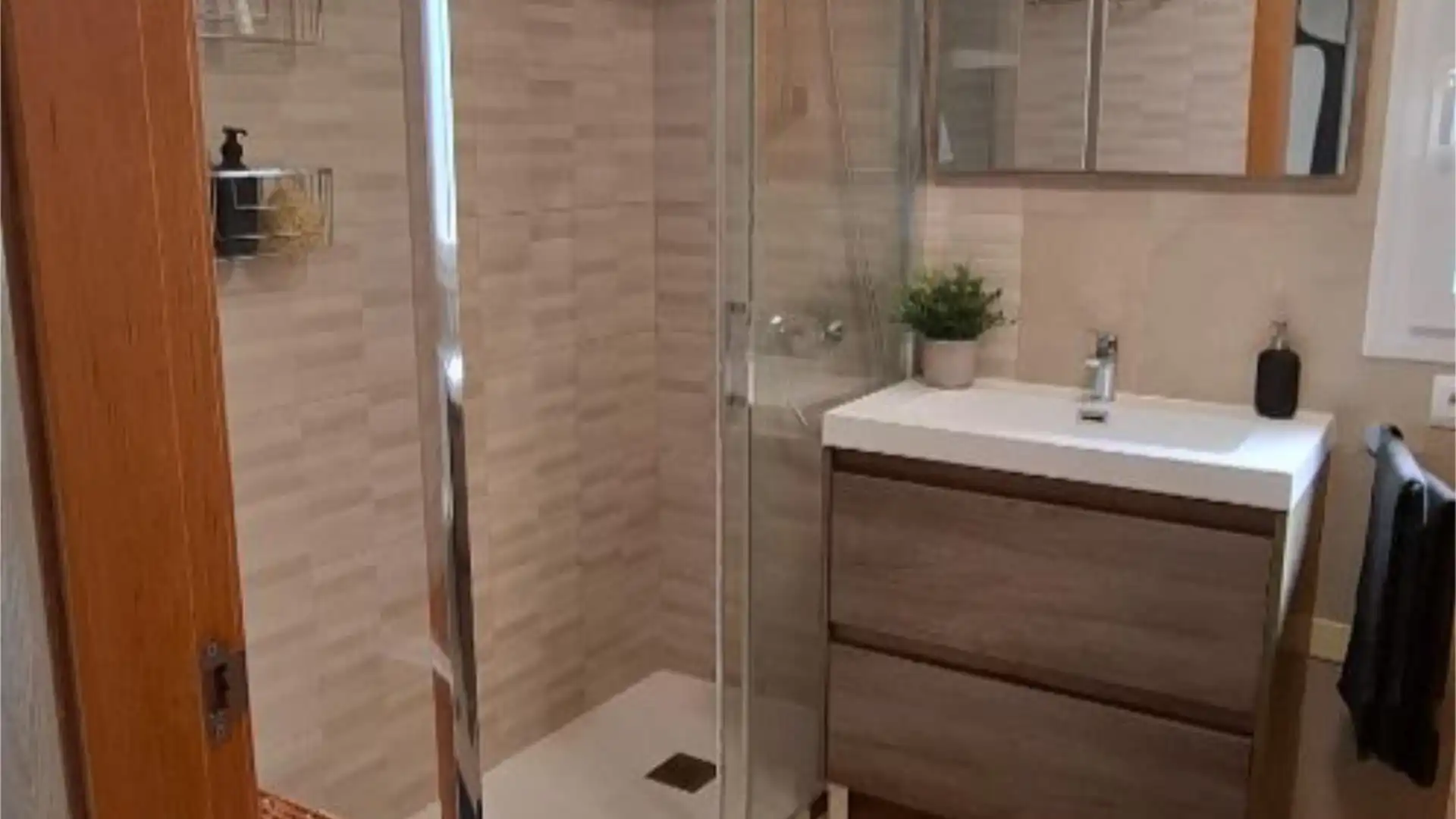 Piso en  Calle Atlantico 32 - Foto 10