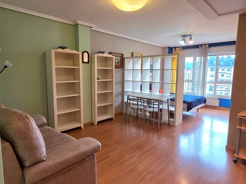 Estudio en avenida Lisboa, 2