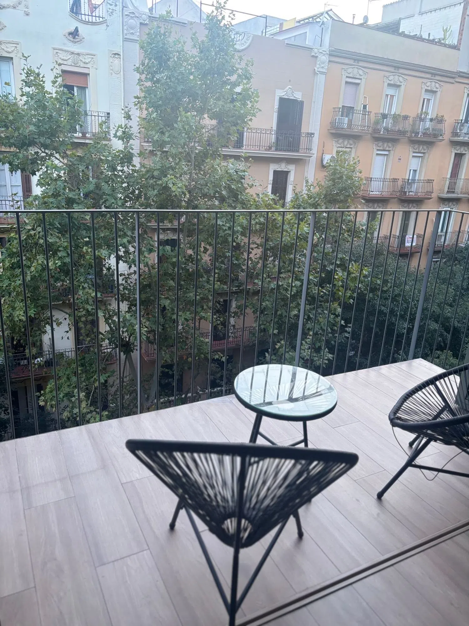 Piso en calle de Rocafort, 140 - Foto 3