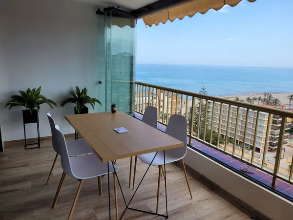 Piso en avenida de la Costa Blanca, 140