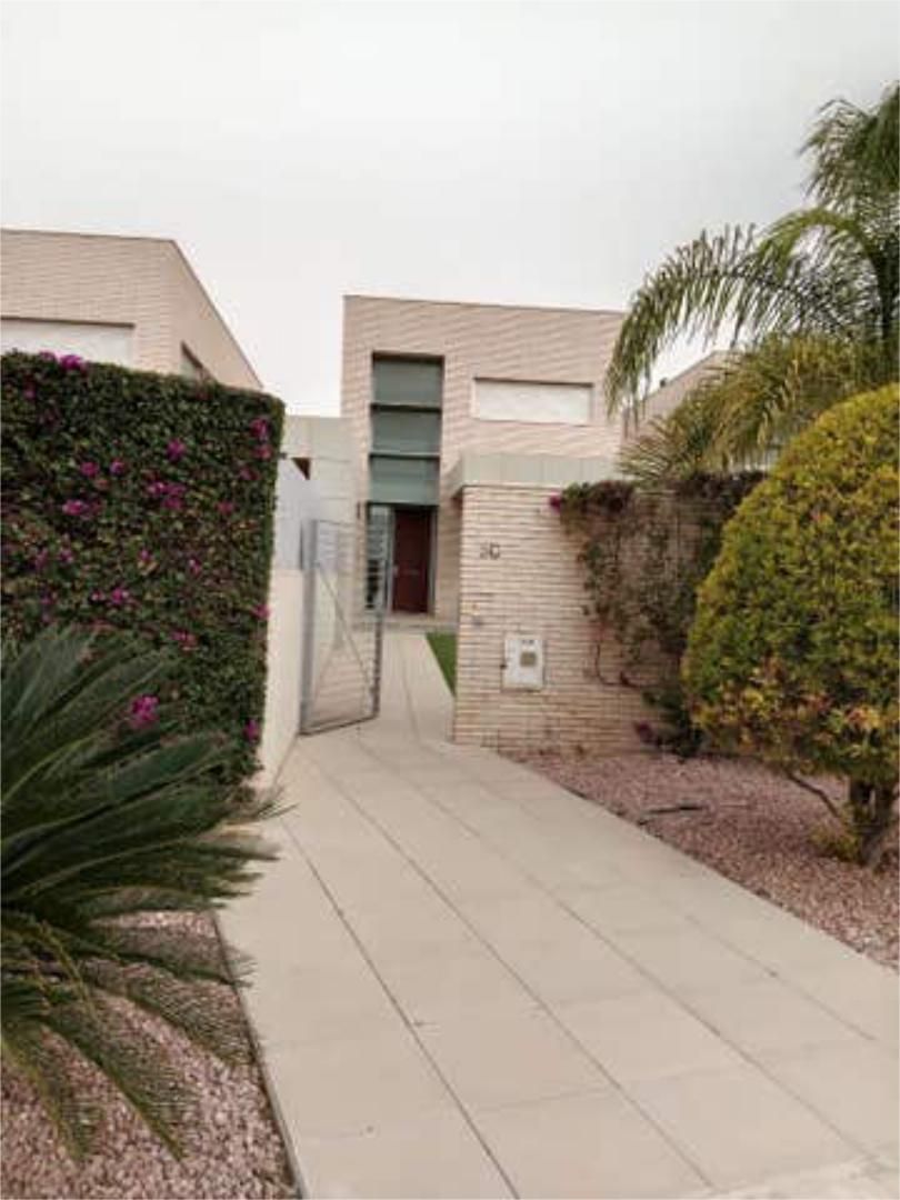 Casa adosada en SAN VICENTE DEL RASPEIG - BOQUERES - Foto 2