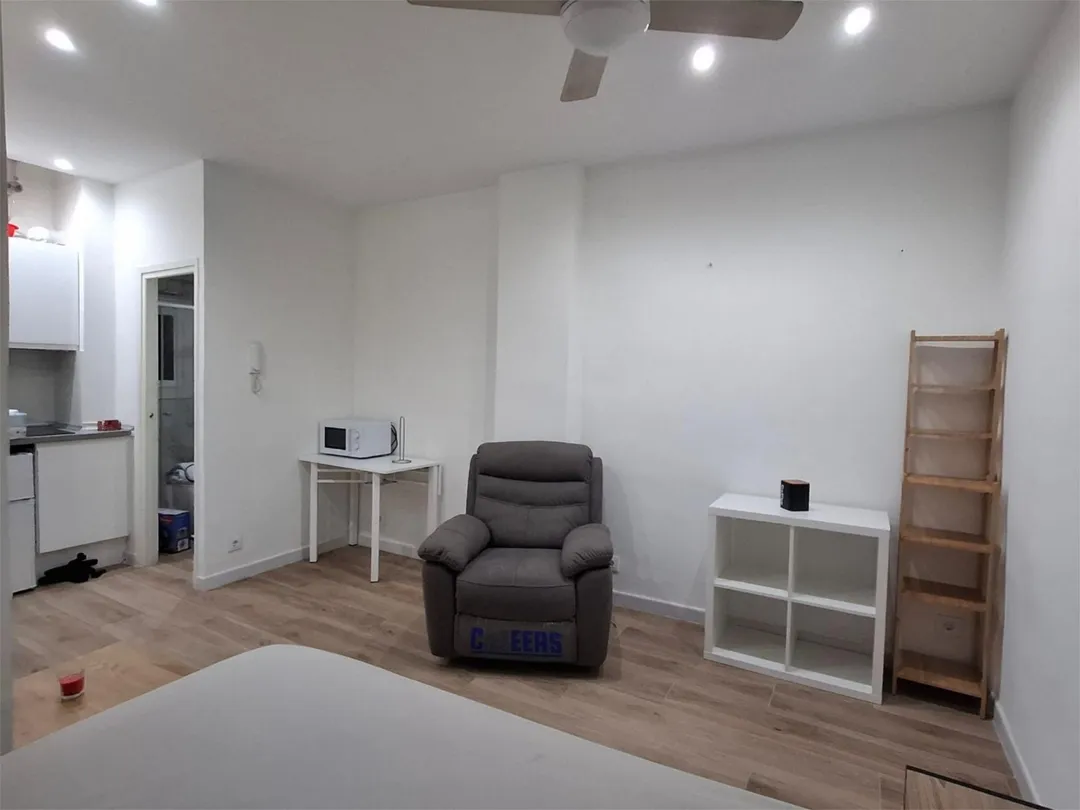 Piso en  Carrer d'Arquímedes 17 - Foto 3