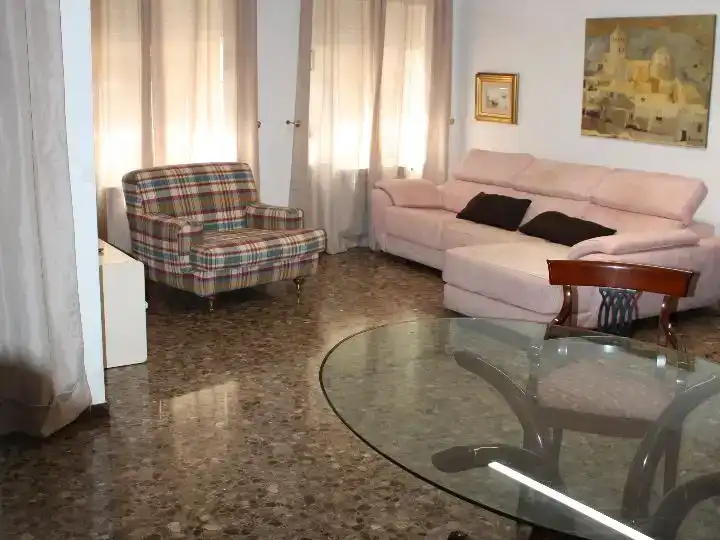 Piso en  Carrer de Ramon Llull 27 - Foto 9