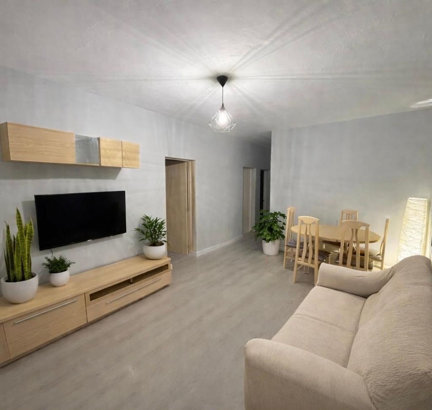 Piso en calle Ernest Hemingway, 205 - Foto 1