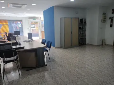 Local comercial en Altozano - Foto 8