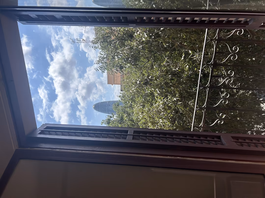 Piso en  Carrer del Consell de Cent 259 - Foto 8