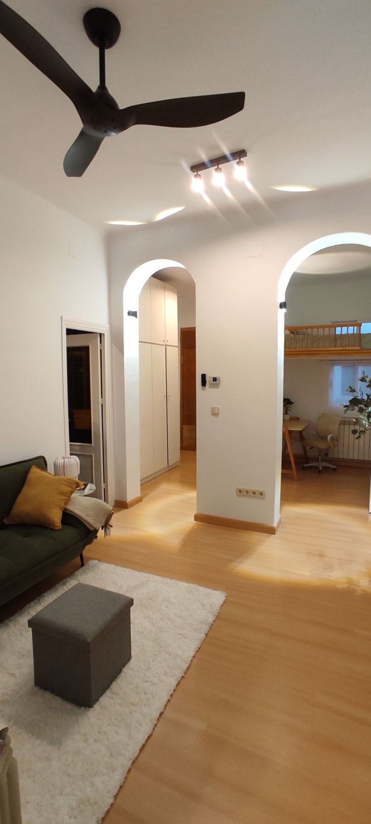 Estudio en Barrio Vallehermoso - Foto 1