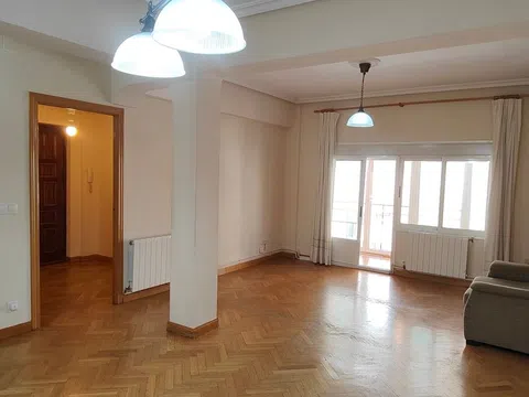 Piso en calle José Luis Barriga Rubio, 8