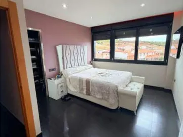Piso en barrio escuelas - Foto 4