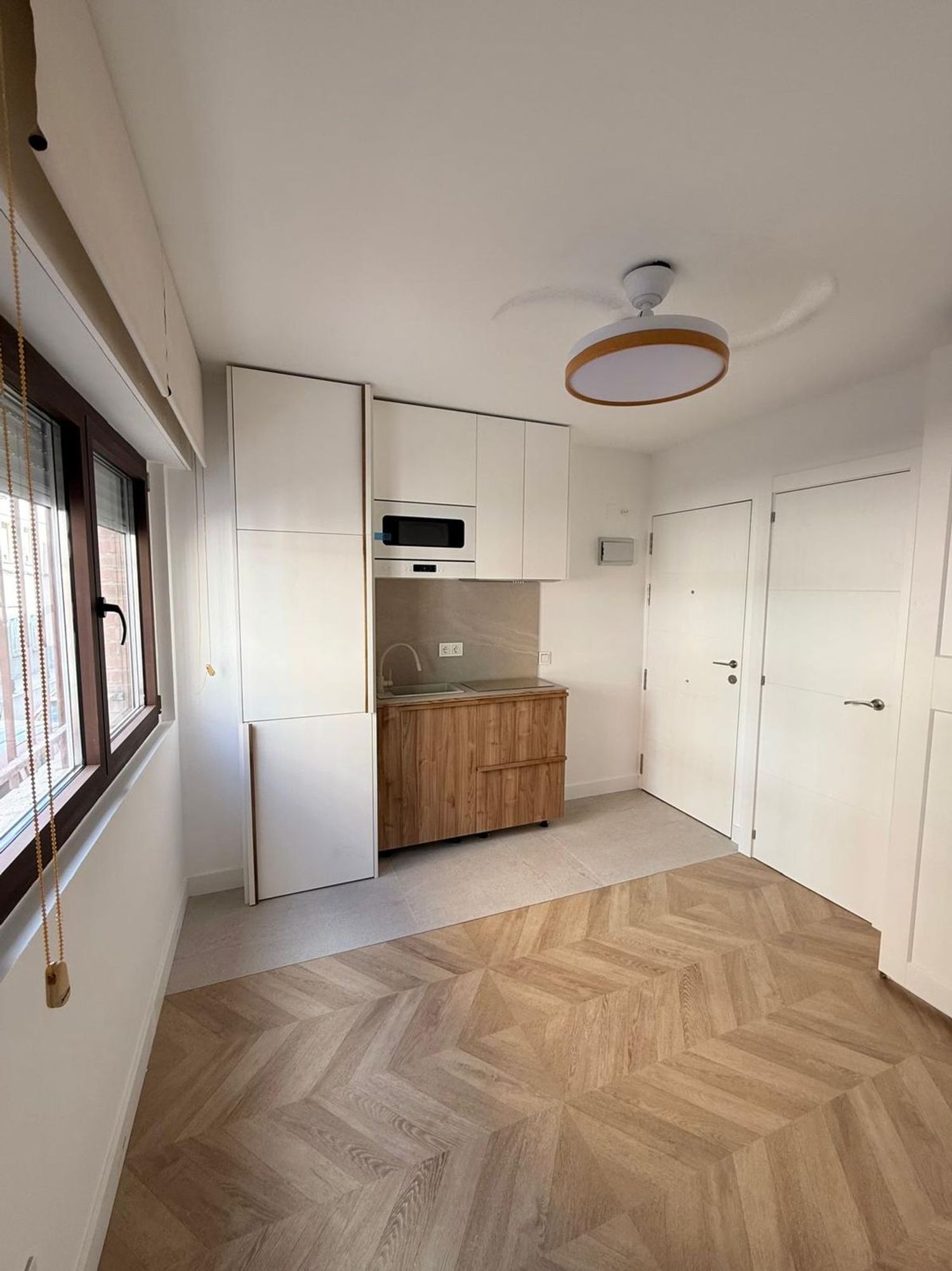 Estudio en Pradolongo, Madrid - Foto 1