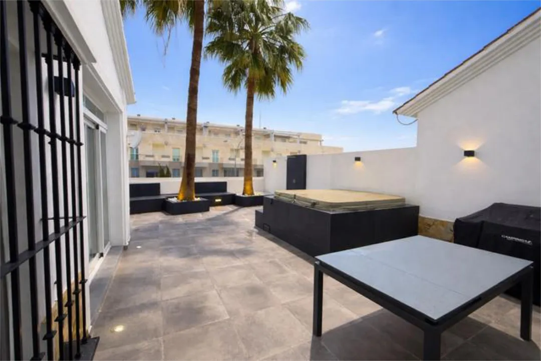 Casa adosada en Riviera Del Sol - Foto 2