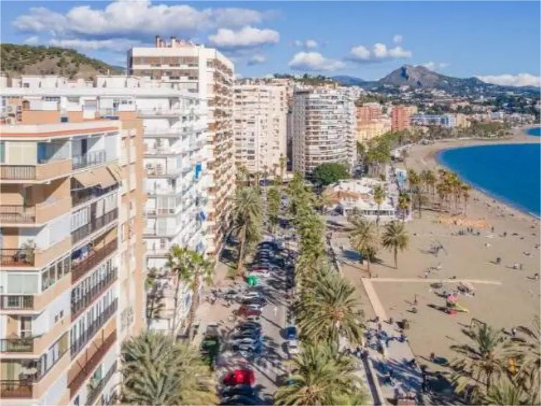 Piso en  Calle Pintor Guerrero del Castillo 2 - Foto 28