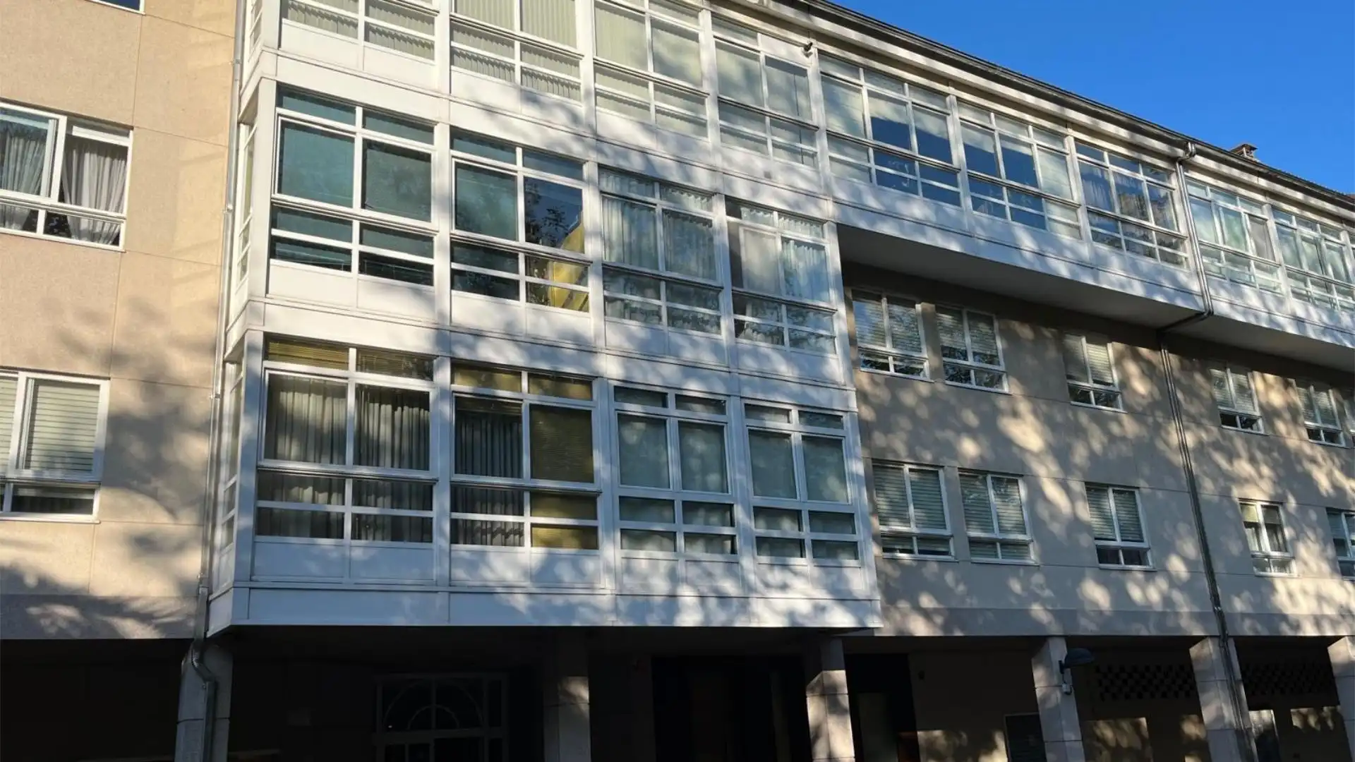 Piso en  Rúa Daniel Castelao 3 - Foto 2