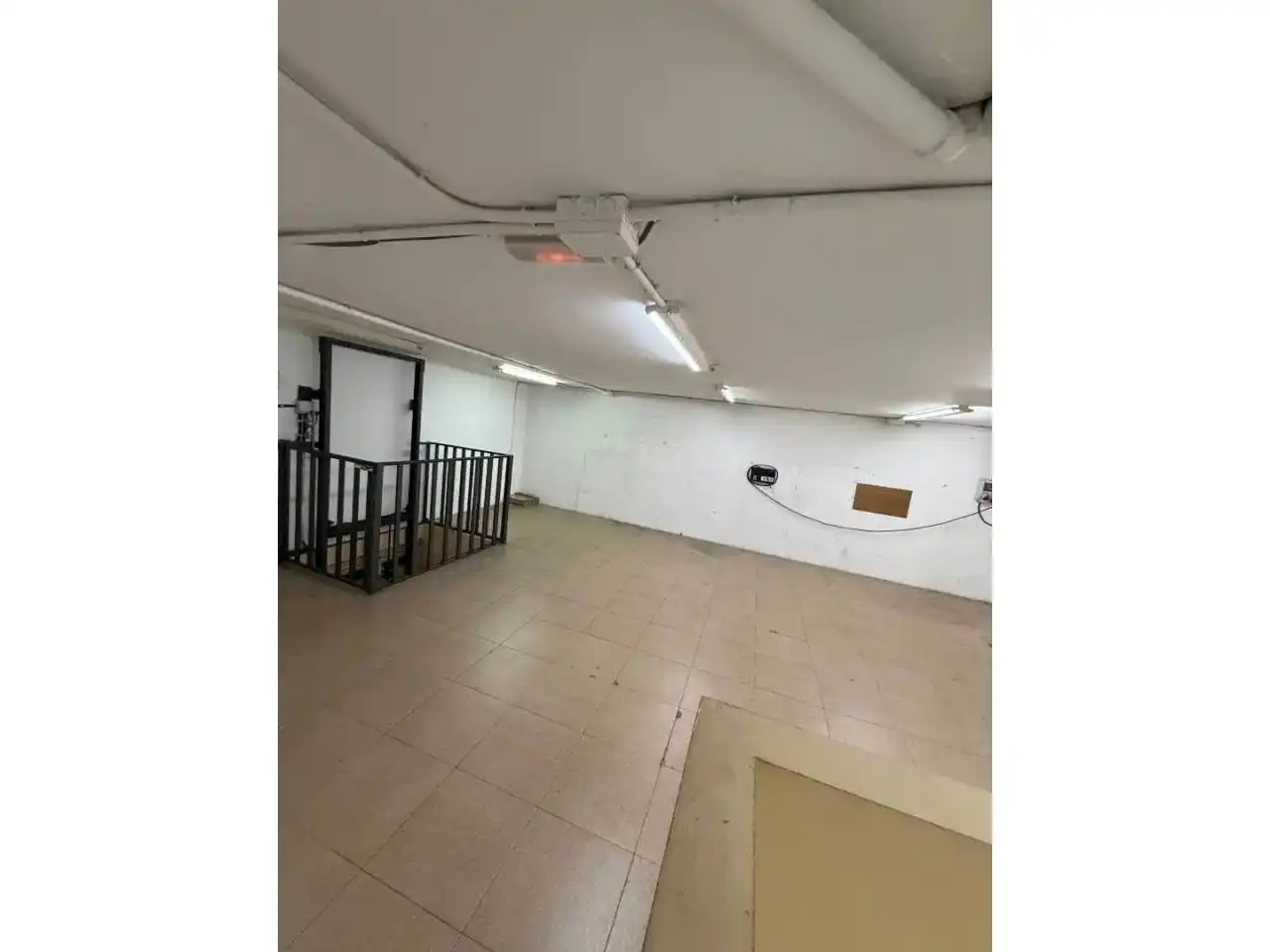 Local comercial en  Calle Carrer del Dibuixant Avellaneda - Foto 6