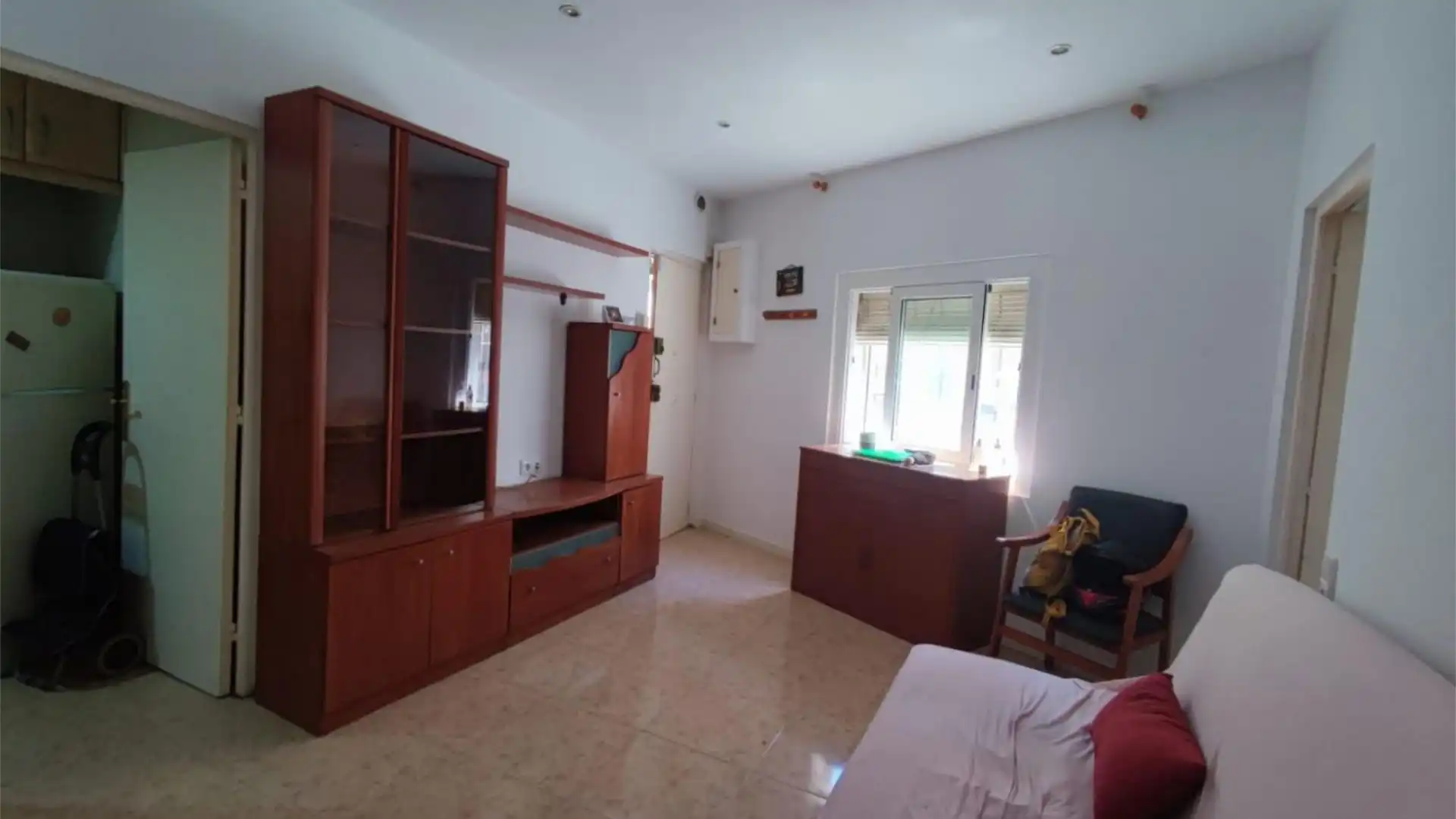 Piso en  Carrer de la Mare de Déu dels Angels 55 - Foto 2