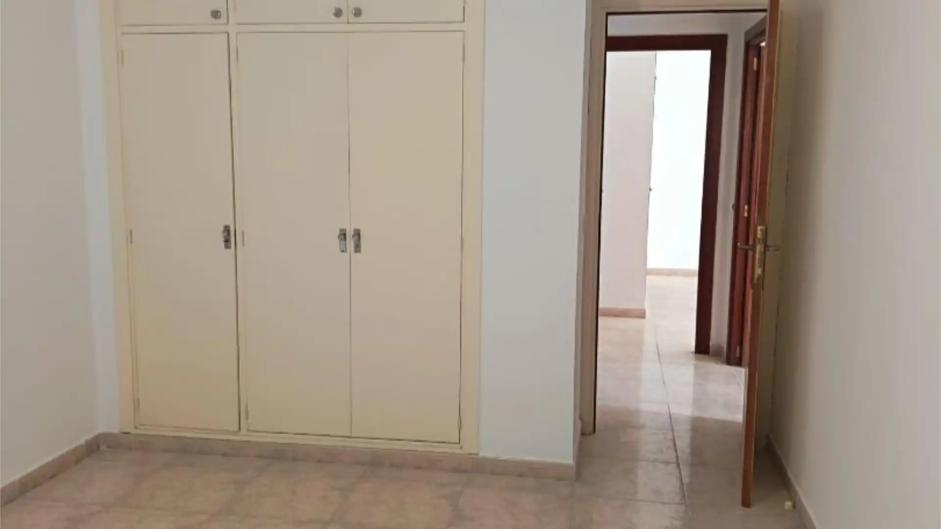 Piso en  Passatge Particular Joan XXIII 6 - Foto 3