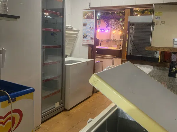 Bar en traspaso en Calle de Josep Llimona, 11 - Foto 3
