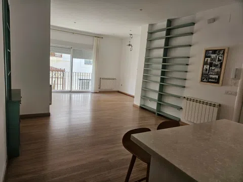 Piso en calle San Vicente, 1