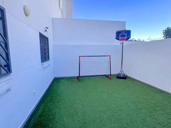 Piso en avenida Salvador Dalí, 74 - Foto 4