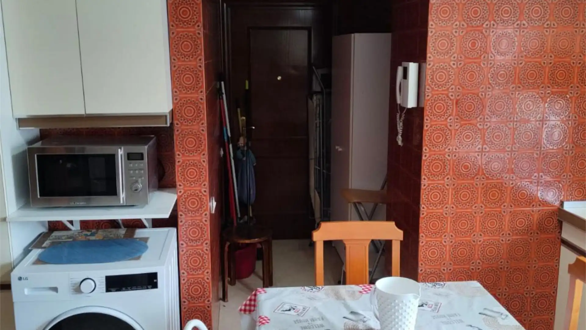 Piso en  Calle Leopoldo Calvo Sotelo 2 - Foto 8