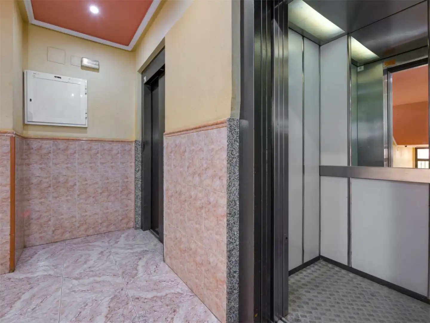 Piso en  Calle Villa Madrid 39 - Foto 9